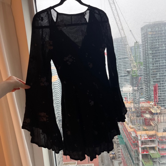 Free People Black/Lilac Jasmine Embroidery Kimono Fit/Flare Dress - Picture 7 of 7